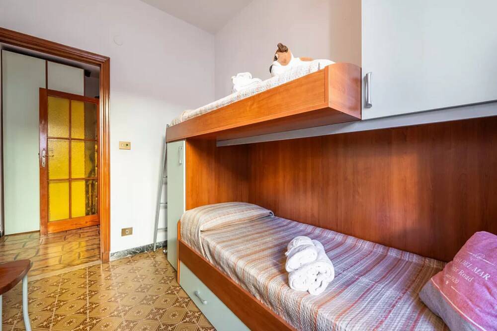 Ganze Wohnung, Eine gemütliche Unterkunft im Erdgeschoss in Porto Torres, Sassari Provinz