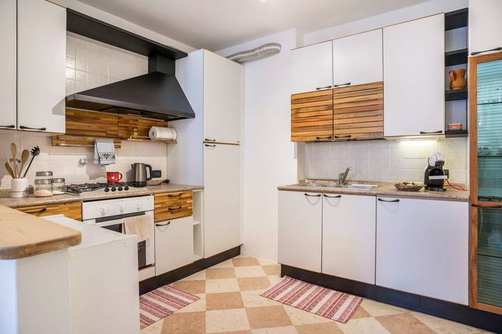 Entire apartment, Vallelaghi Escape – Bright Apartment Near Lakes and Trento in Terlago, Vallelaghi