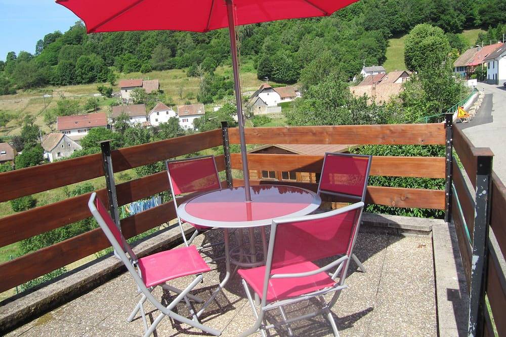 Appartement entier, A louer Gîte de 70 m2 à Geishouse (voie verte cycliste ) in Geishouse, Parc naturel régional des Ballons des Vosges