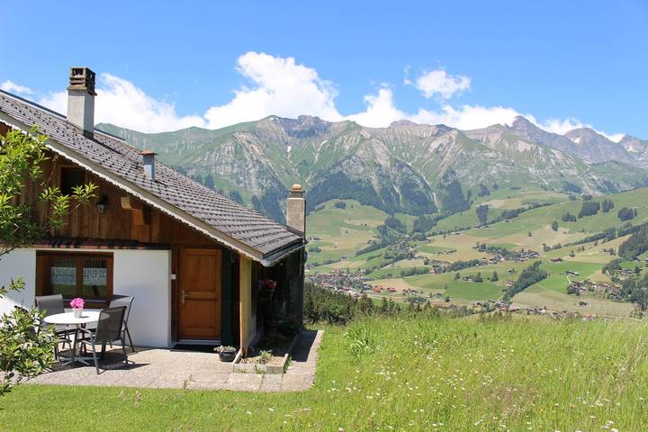 Apartamento vacacional entero, Appartement Les Mourriaux - 1 Schlafzimmer, 60m², 4 Personen in Château-d' Œx, Pays-d'Enhaut Region