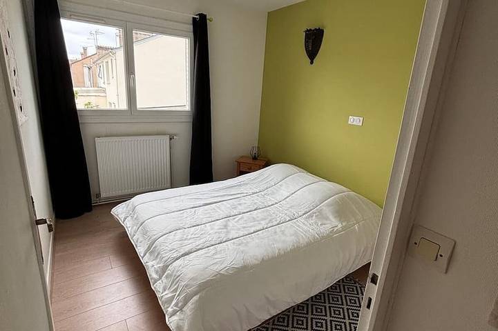 Town house for 7 people in quiet area - baby equipment and pets allowed in Châteauroux, Châteauroux und Umgebung