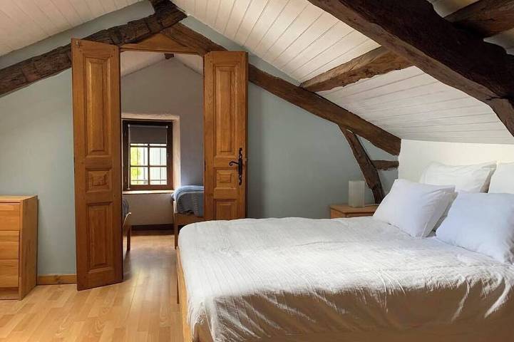 Gîte pour 4 personnes, avec jardin et piscine, animaux acceptés dans Bellefont-La Rauze - 2