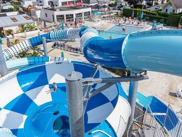 Camping pour 6 personnes, avec sauna et bassin pour enfant à Carnac
