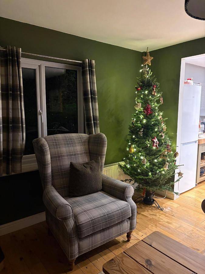 Two-Bedroom House in Fairbourne, Snowdonia