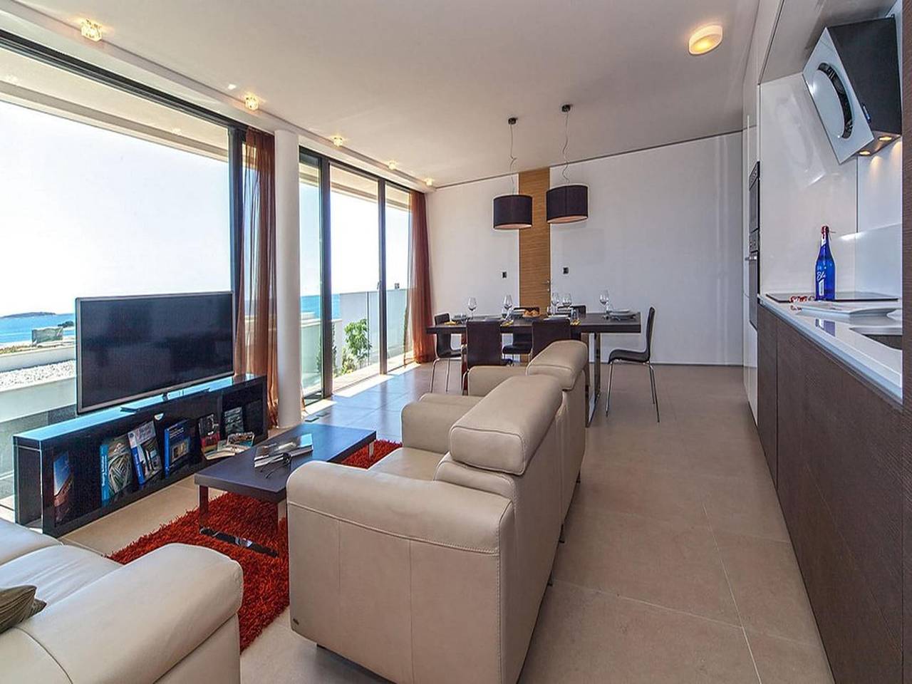 Cały apartament, Dwupoziomowy dom nad Morzem Adriatyckim in Primošten, Żupania szybenicko-knińska
