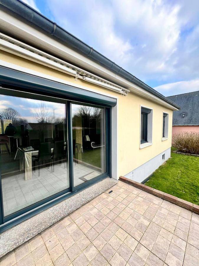 Two-Bedroom House in Tourville-sur-Arques, Région de Dieppe