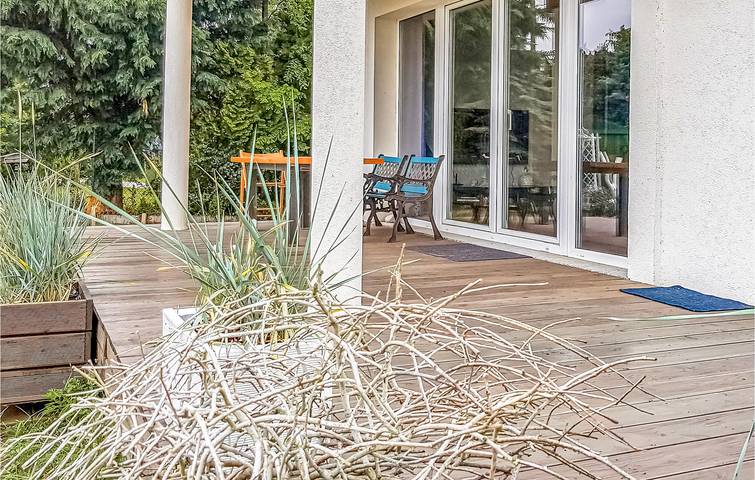 Ferienhaus für 8 Personen mit Terrasse in Nowe Warpno, Stettiner Haff