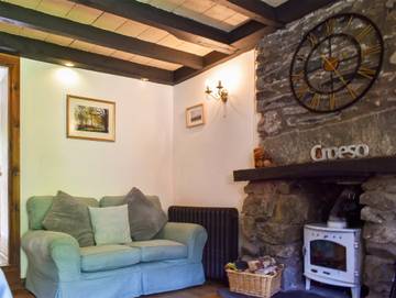 Log Cabin for 2 People in Betws-y-Coed, Conwy region, Photo 2