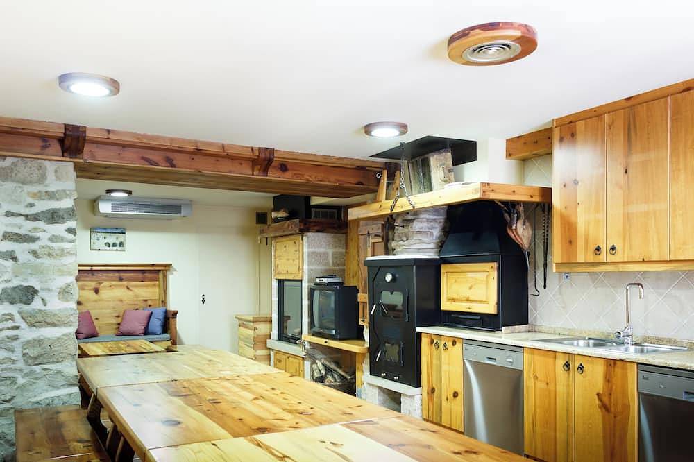 Ganze Wohnung, Die Casal de Nicolás 8 bis 14 Personen in Fortanete, Teruel und Umgebung