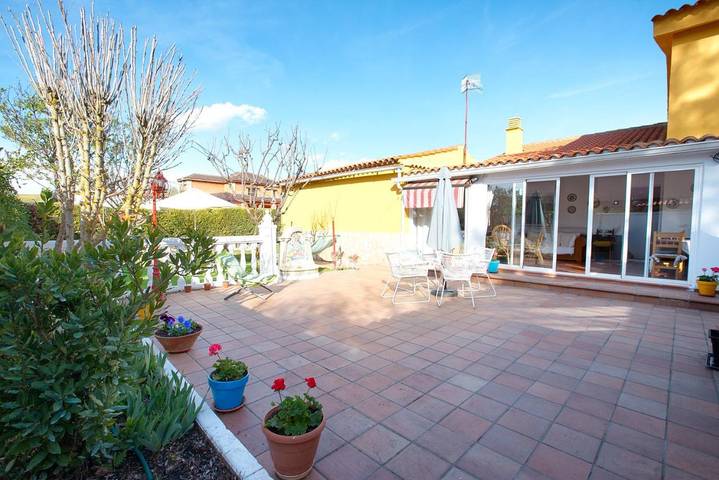 Casa de vacaciones para 8 personas, con jardín y piscina en Provincia de Cuenca - 2