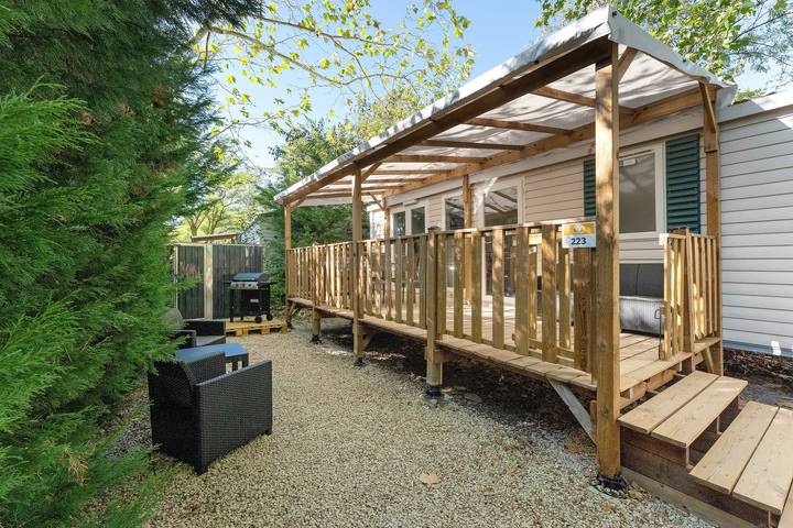Mobil-home "Lou Cigalou" – 6 persone, piscina condivisa, terrazza e aria condizionata in La Roque-d'Anthéron, Aix-en-Provence e dintorni