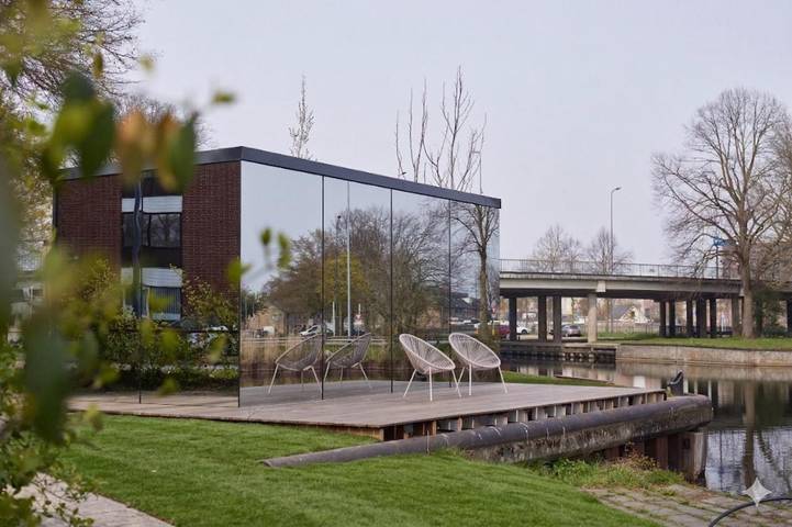 Bungalow voor 2 personen, with Terras and Tuin as well as Sauna and Uitzicht in 's-Hertogenbosch