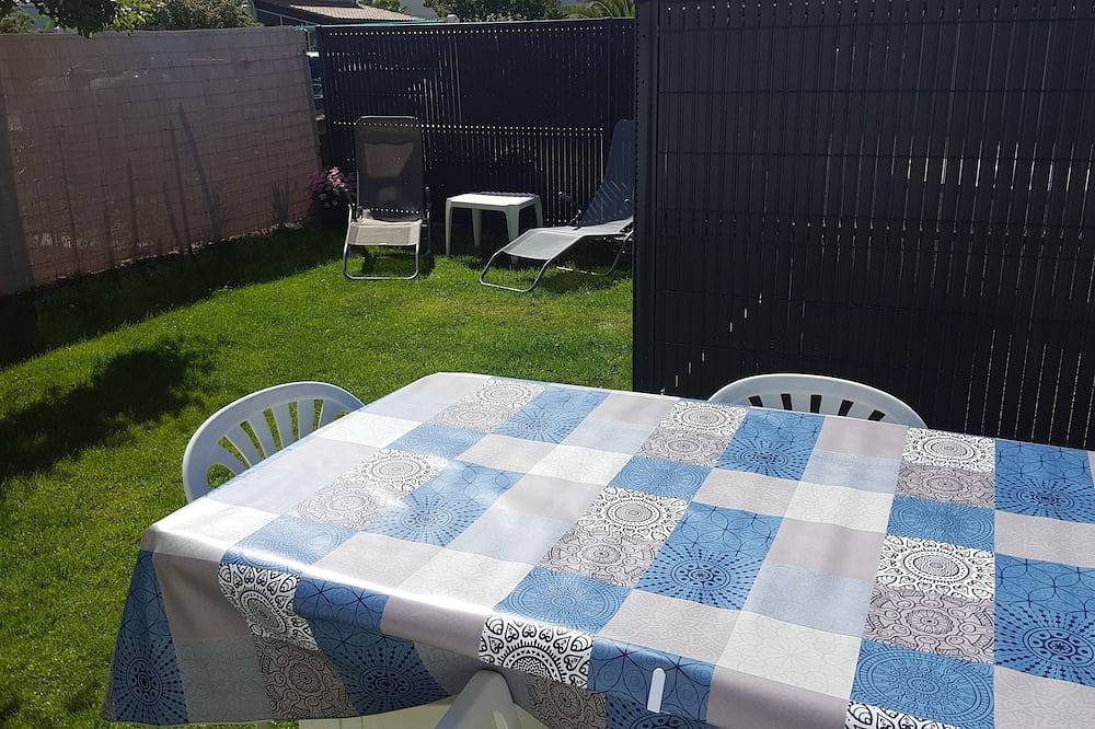 Ganze Wohnung, Studio 2 Personen mit Garten in der Nähe von Meer und Wald. seine Geschäfte, sein Markt ... in Saint-Pierre-d'Oléron, Côte de Beauté