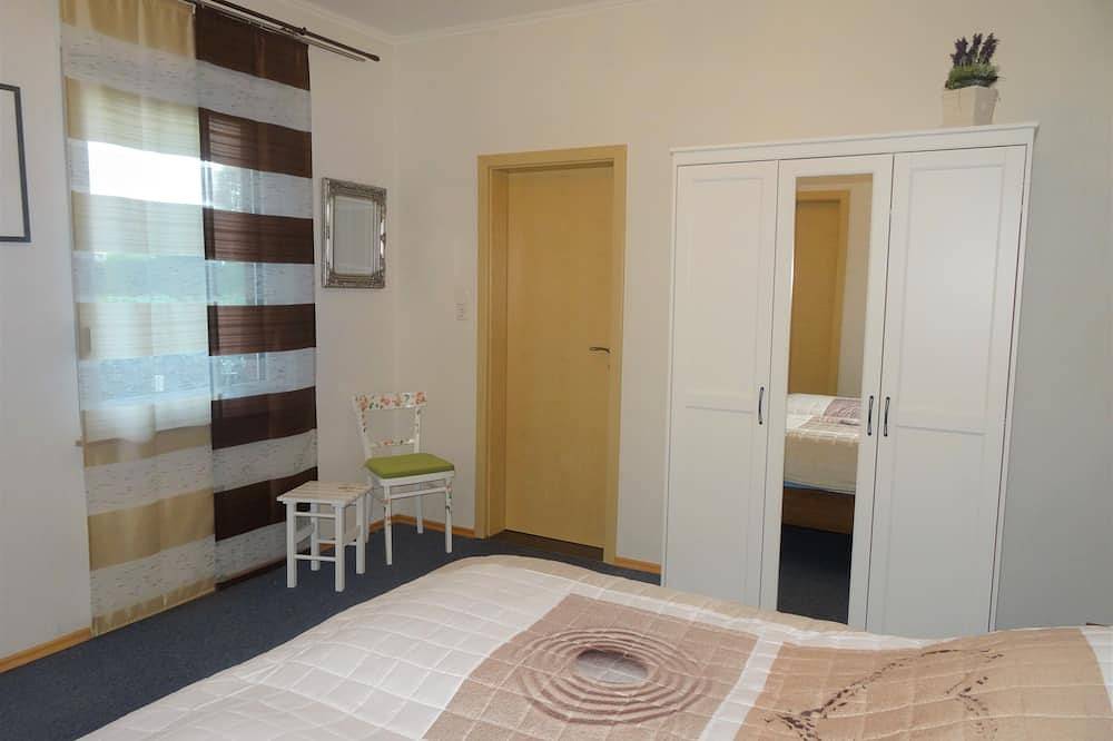 Ganze Wohnung, Erholung pur im Green Garden: Barrierefreie, helle und geräumige Ferienwohnung in Cloppenburg, Naturpark Wildeshauser Geest