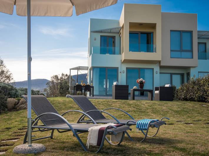 Location de vacances pour 9 personnes, avec jardin et balcon, adapté aux familles dans Gouves