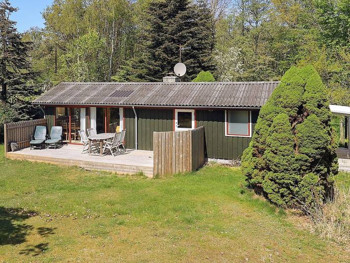 Ferieudlejning for 6 personer, med Terrasse på Læsø