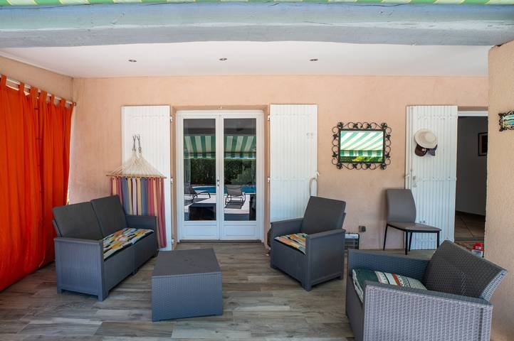 Villa 'La Parenthèse' com ar condicionado, piscina privada e Wi-Fi, 7 pessoas in Vidauban, Draguignan (Região)