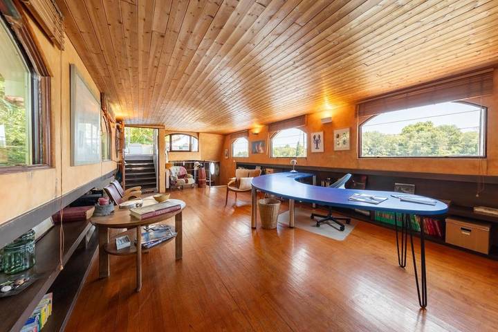 Bateau pour 4 personnes, avec piscine ainsi que terrasse et vue dans le Gard - 3