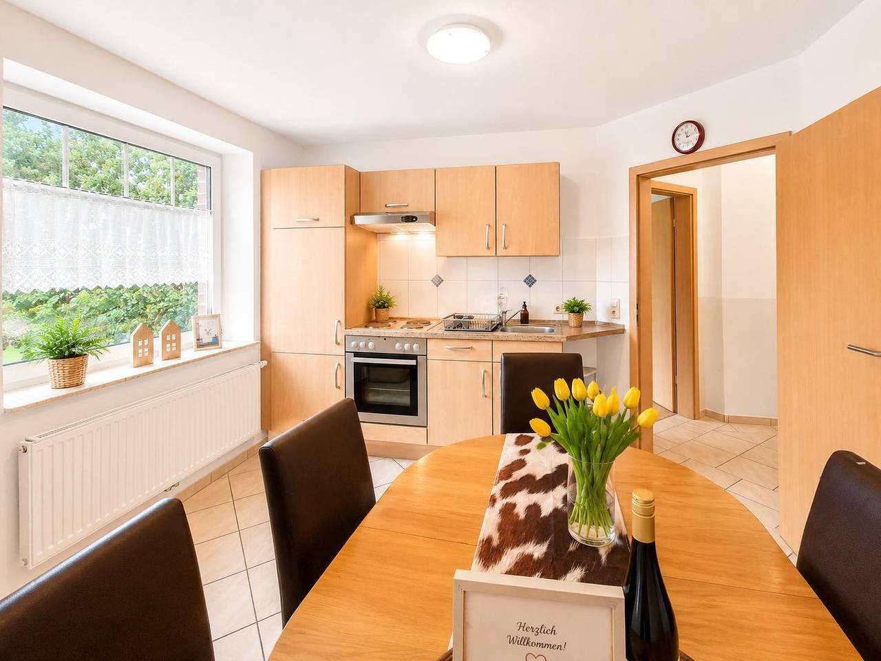 Ganze Ferienwohnung, Ferienhof "Kuhtraum-Quartier" - wo Landliebe lebt  in Holtgast, Landkreis Wittmund