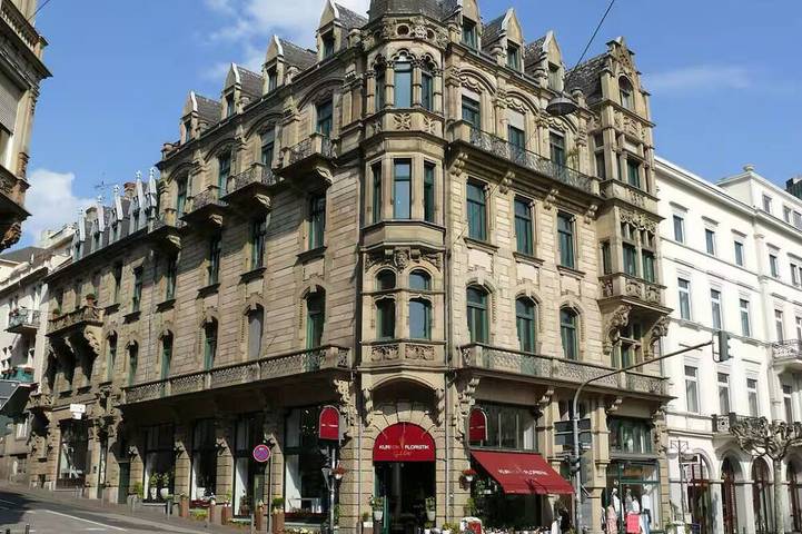 Ferienwohnung für 7 Personen, mit Balkon in Wiesbaden