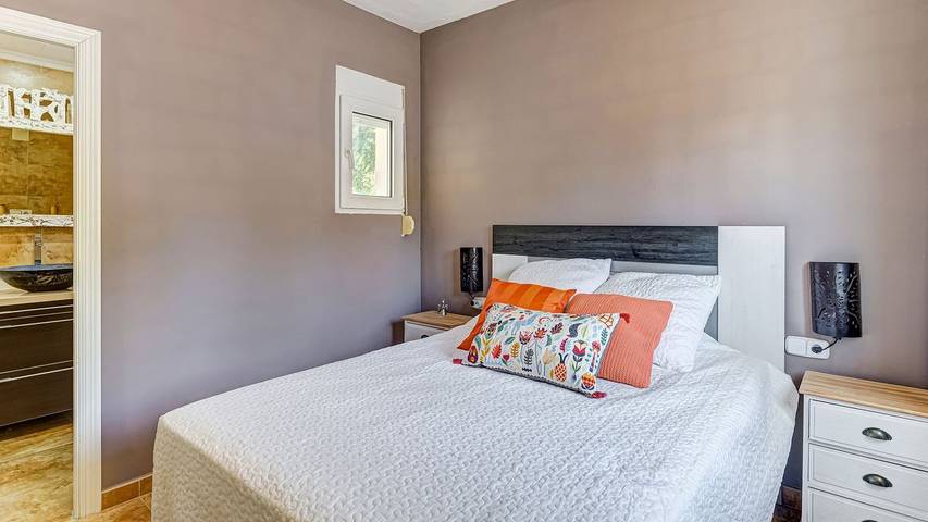 Chalet para 7 personas, con piscina y jardín en Safor - 4