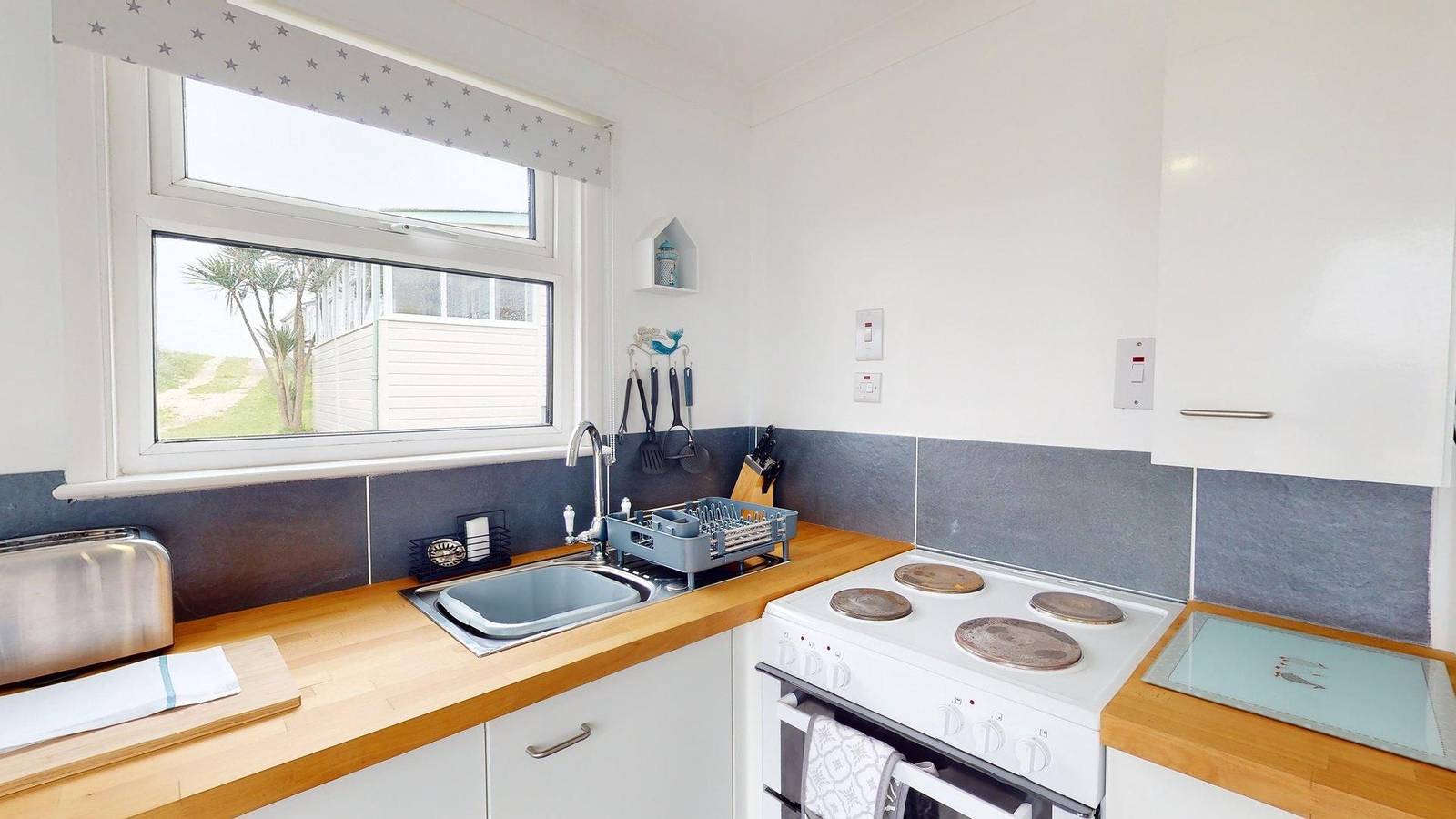 F24 Glenara, Riviere Towans in Hayle, Cornouailles