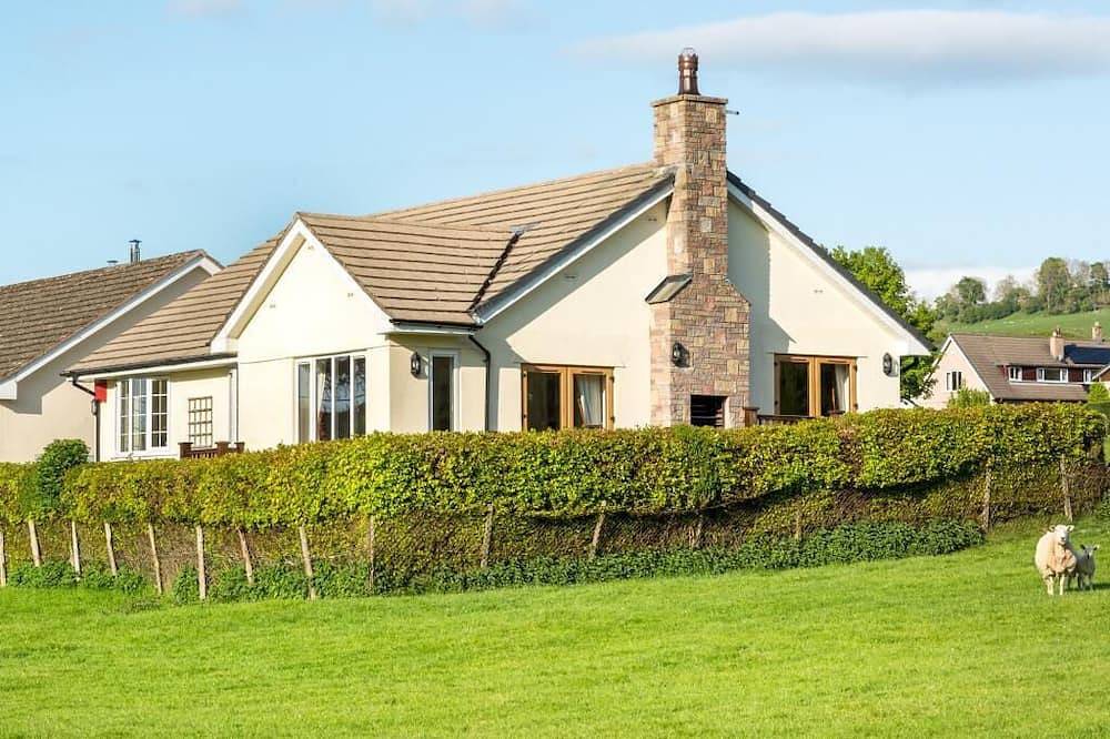 3 Bed in Penrith (oc-sz299) in Pooley Bridge, Lake District