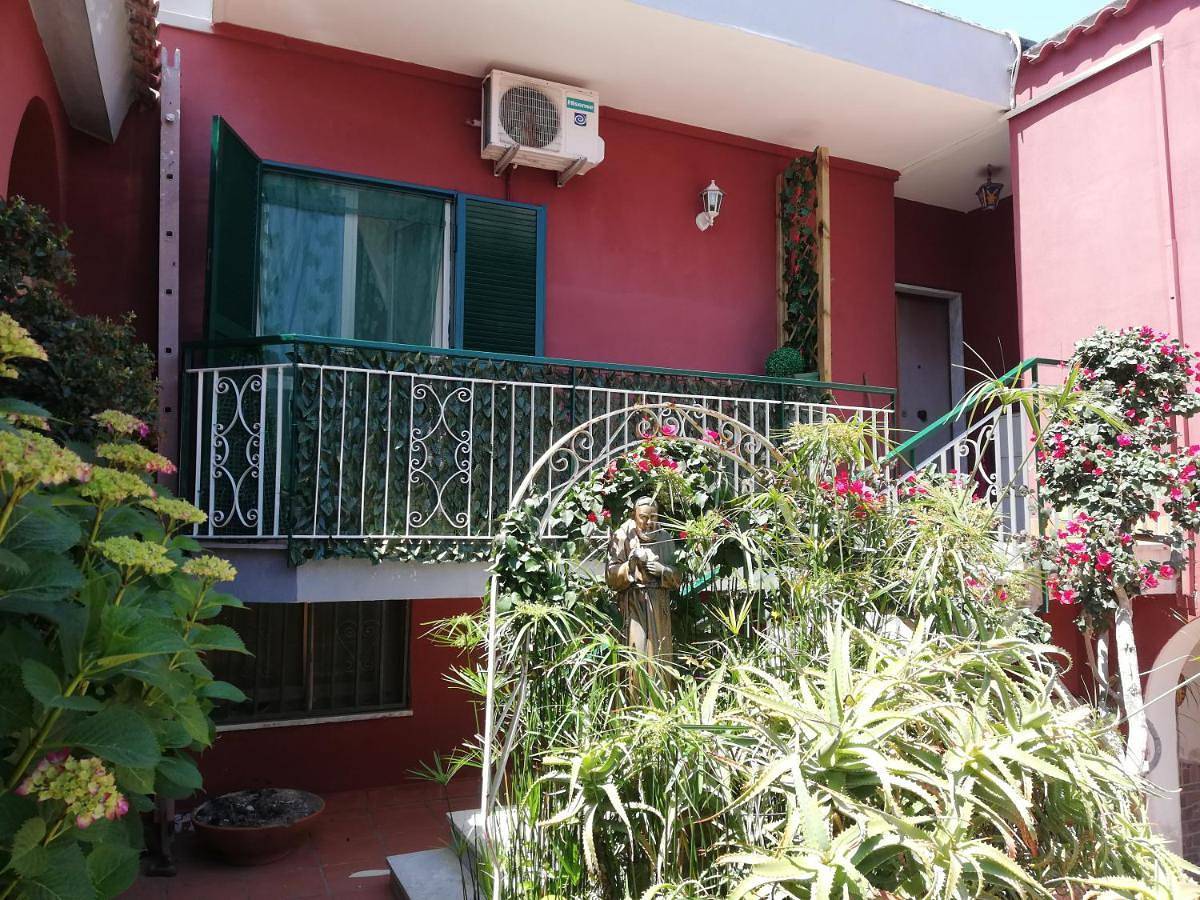 Quadruple Room with Private Bathroom in Campi Flegrei, Pozzuoli