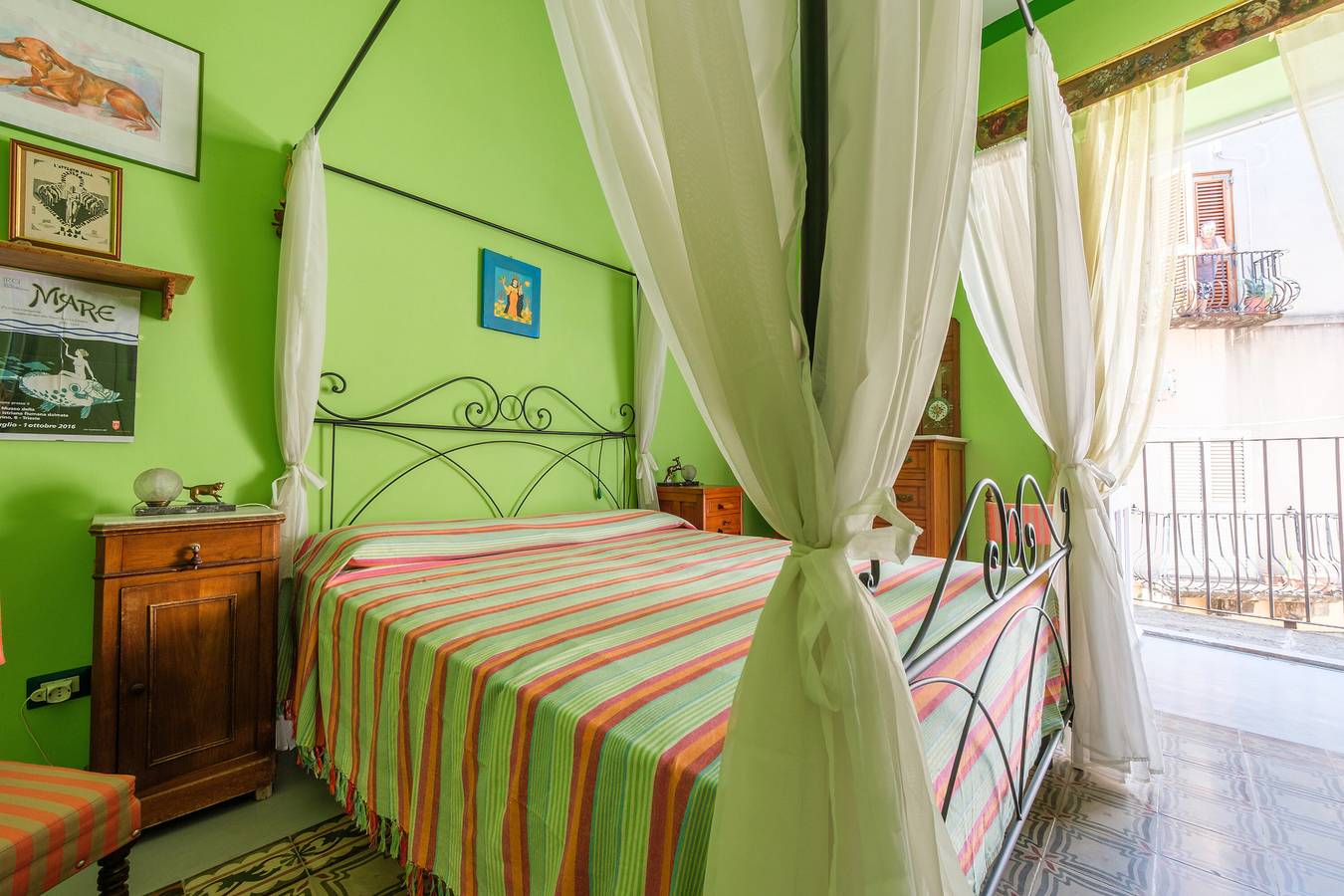 Room 'Verde' with Shared Terrace, Wi-Fi and Air Conditioning in Lipari