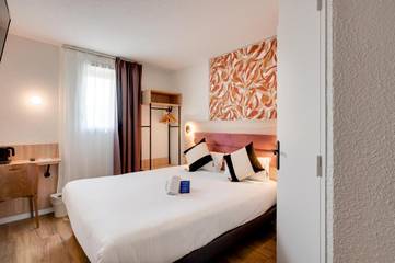Hôtel pour 2 personnes, avec terrasse, animaux acceptés à Bourg-lès-Valence