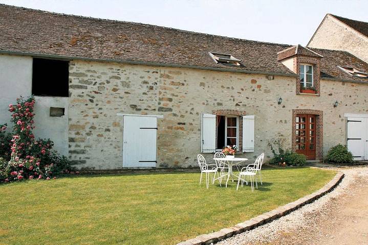 Location de vacances pour 2 personnes, avec jardin dans Seine-et-Marne - 3