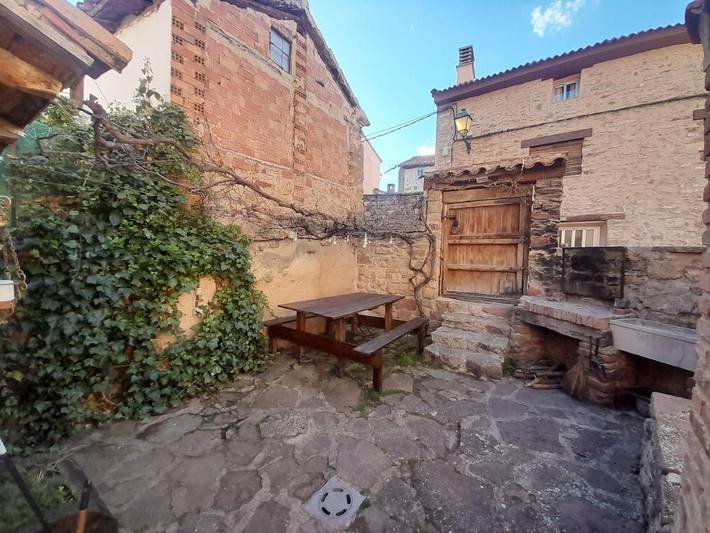 Casa rural para 4 personas, con terraza, Se admiten mascotas en Provincia de Teruel - 2