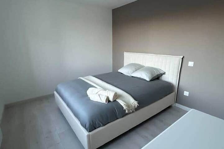 Apartamento entero, La Casa Del Ness – A Chic & Comfortable Apartment in Givet, Parc naturel régional des Ardennes