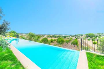 Villa in Lloret de Vistalegre, Majorca Center für 6 