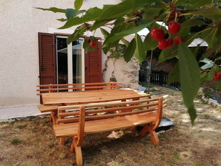 Gîte pour 2 personnes, avec jardin et vue, animaux acceptés à Castel del Monte - 4