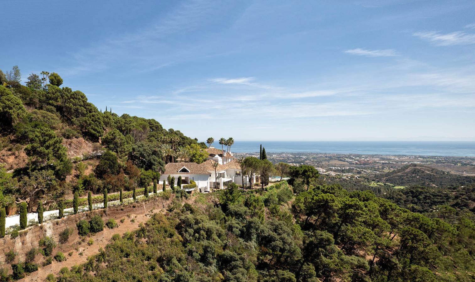 Z Villa Magda in El Madronal, Benahavís