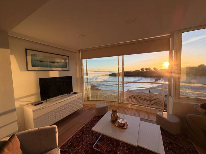 Gîte pour 4 personnes, avec Vue dans Plage du Pérello