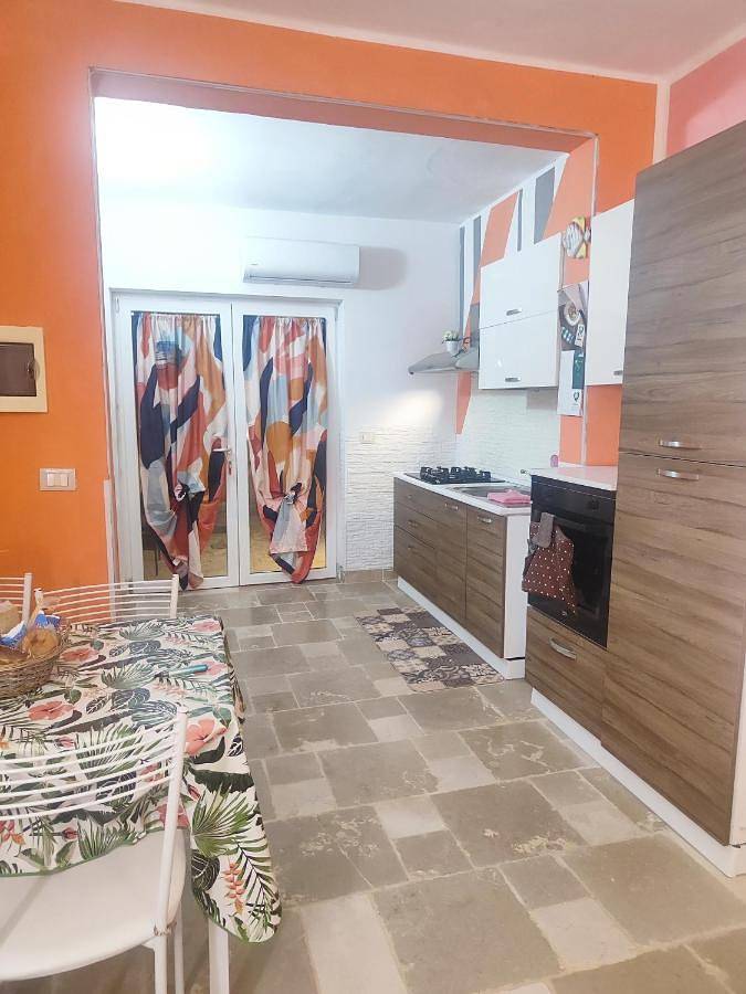 Location de vacances pour 4 personnes, avec piscine et jardin à Brindisi - 3