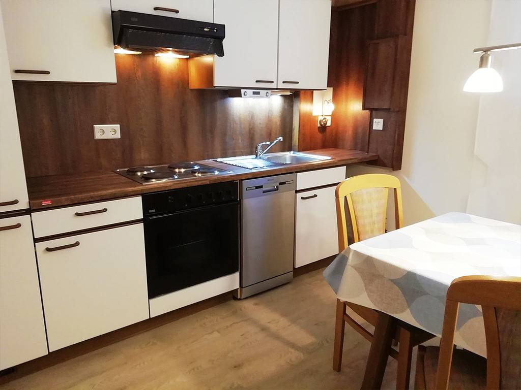 Ferienwohnungen Erika Huber - Ferienwohnung 1 mit Terrasse in Bad Birnbach, Bayerische Golf und Thermenland