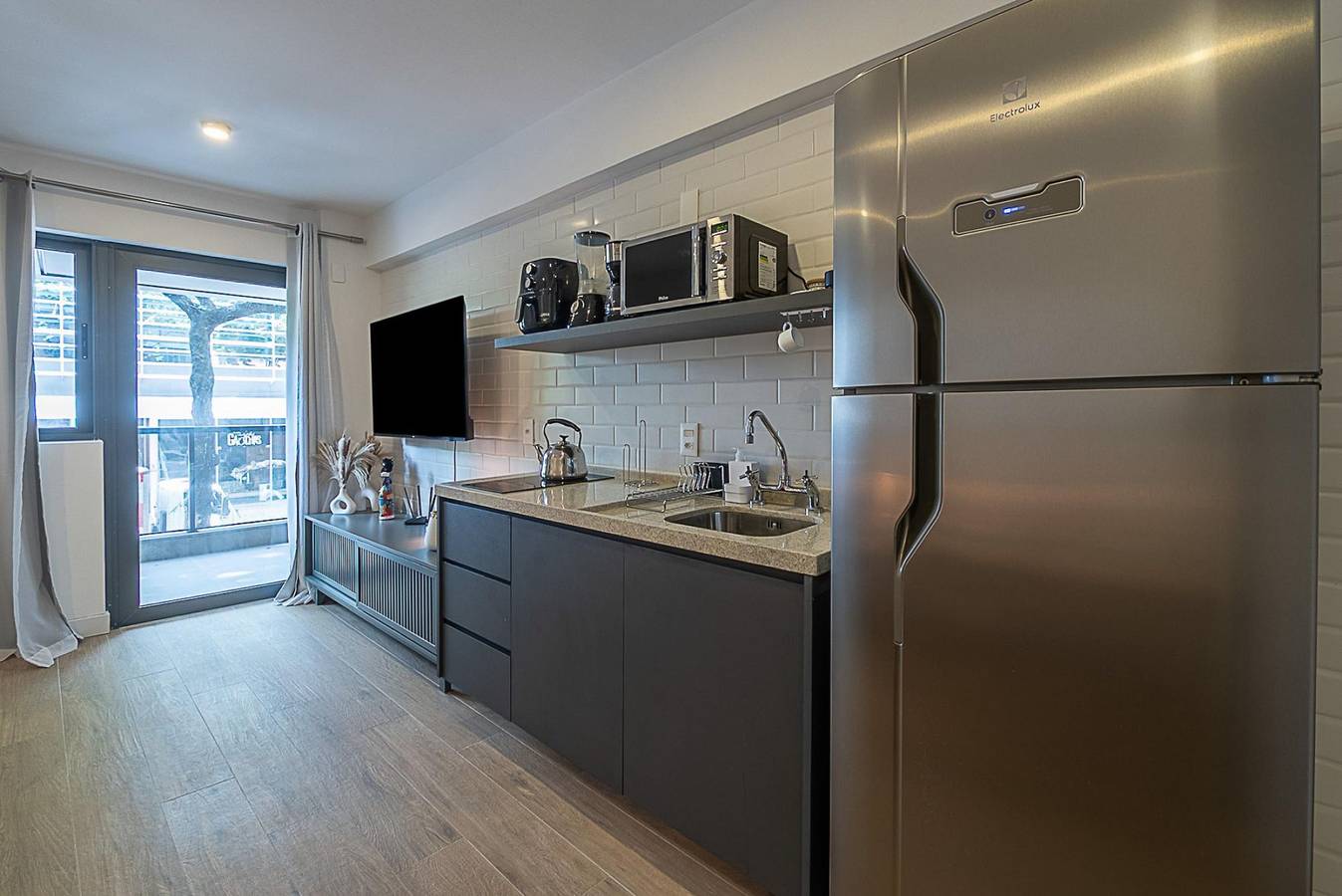 Appartement entier, 4 minutes from Ipanema beach | Fa202 in Ipanema, Rio de Janeiro