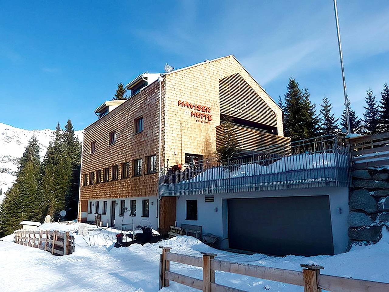 Ganze Wohnung, Wohnung in Navis nahe Berger Alm Skigebiet in Tuxer Alpen, Navis