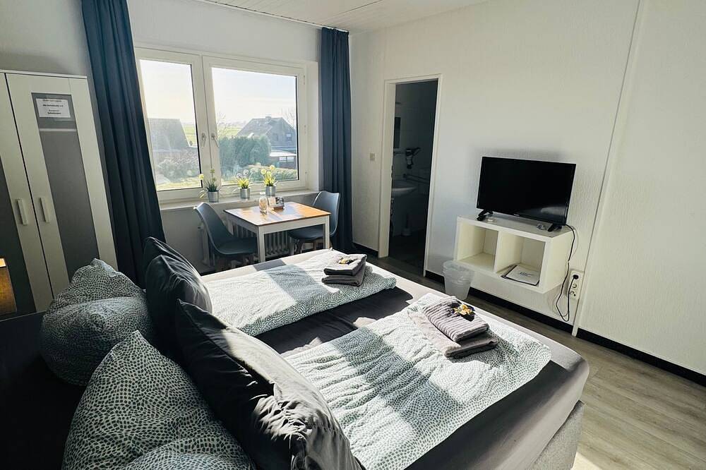 Ganze Wohnung, Ferienwohnung/App. für 8 Gäste mit 120m² in Neuharlingersiel in Groß Holum, Neuharlingersiel