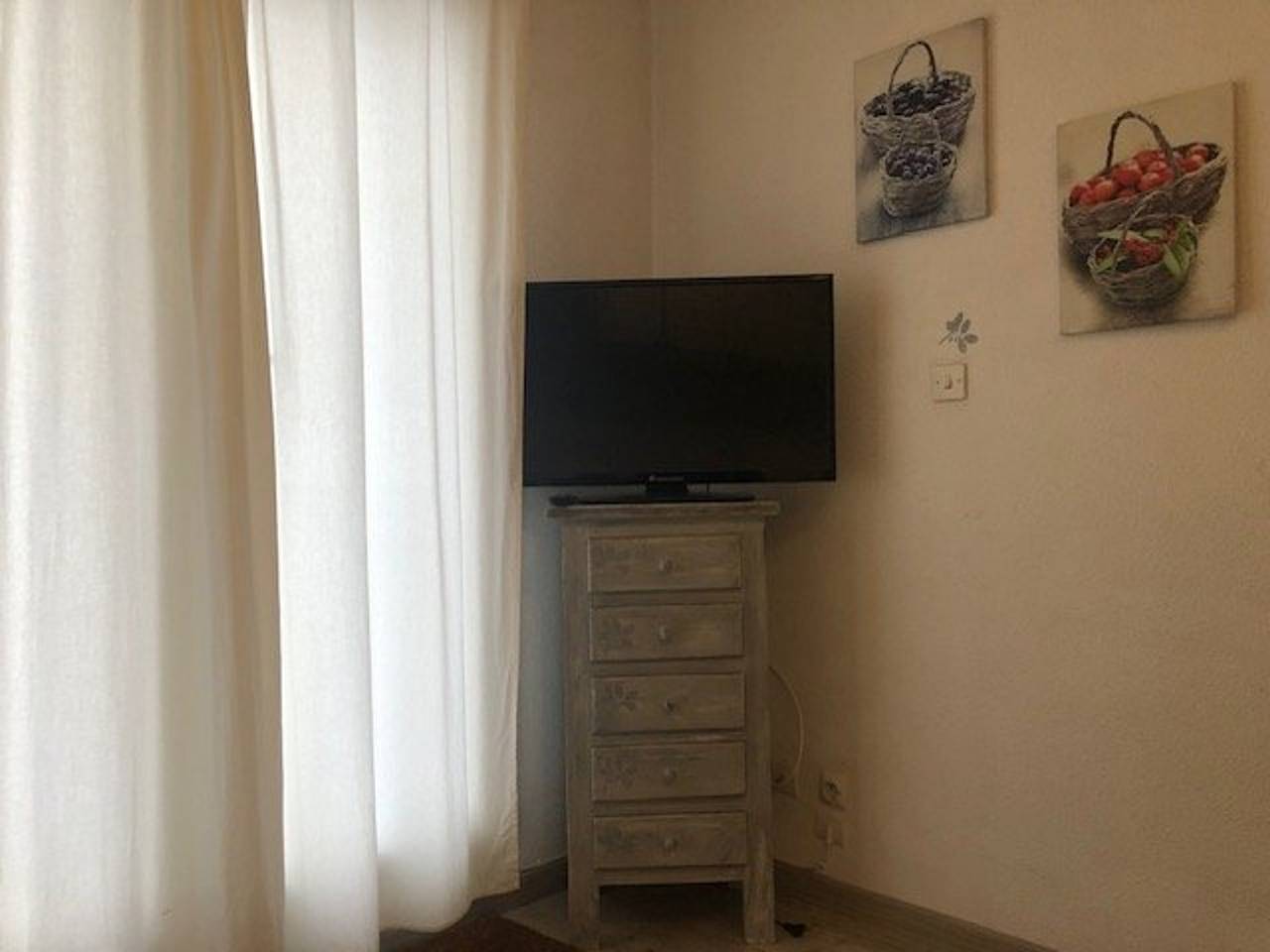 Studio entier, Studio cabine avec terrasse pour 4 à Pyrénées 2000 in Bolquère, Parc naturel régional des Pyrénées catalanes