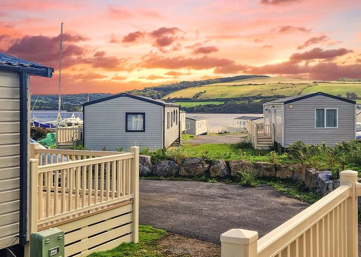 Glamping for 4 people in Ceredigion