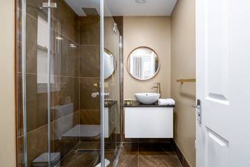 Apartment for 4 People in Hammersmith and Fulham, London, Photo 4