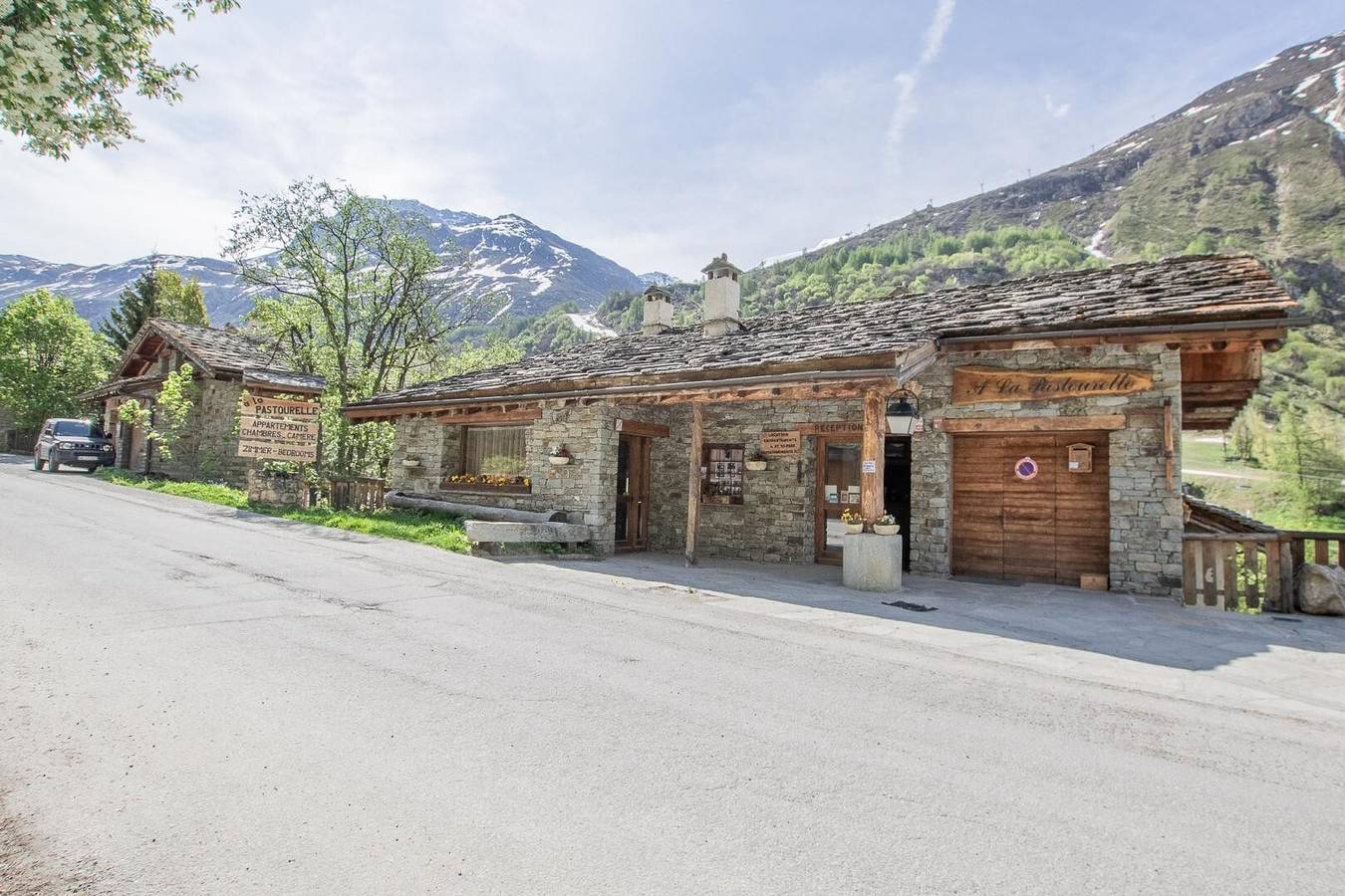 Appartement entier, Maison de vacances « La Pastourelle 1 » avec balcons et Wi-Fi ,au pied des pistes . in Bonneval-sur-Arc, Région de Saint-Jean-de-Maurienne