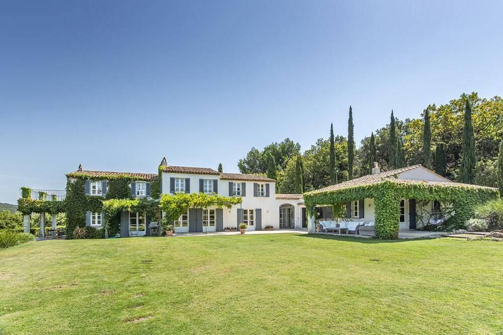 Casa vacanza a Var a partire da 1403€ a notte