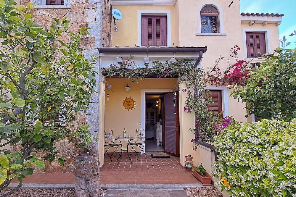 Ganze Wohnung, 2 bedroom apartment in sardinia in Case Peschiera-Lu Fraili, San Teodoro
