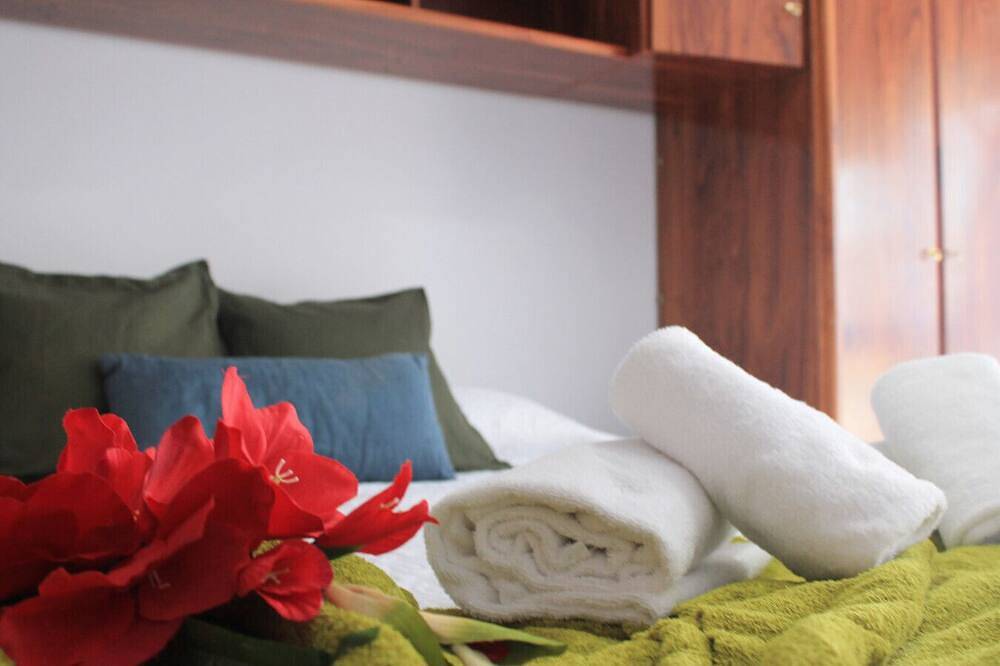 Apartamento entero, Apartamento en el centro El Refugio 3016 in Santoña, Costa de Cantabria