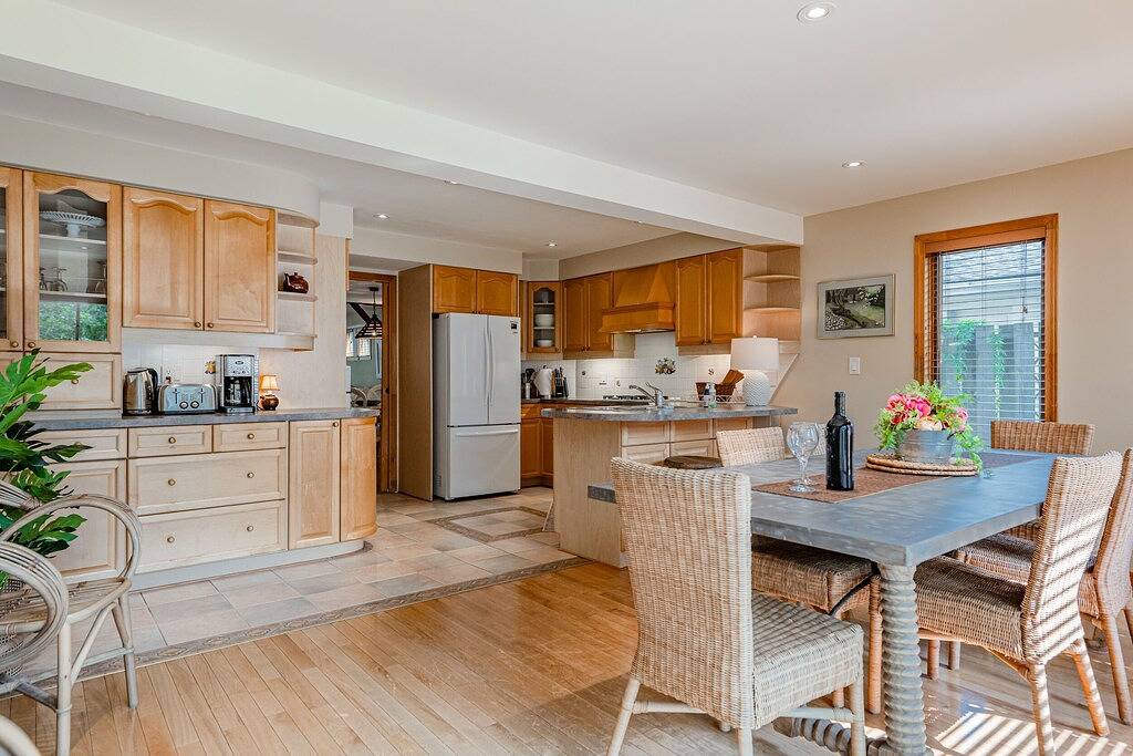 Summerhill House - Next to Queen Street in Niagara-on-the-Lake, Niagara Fälle